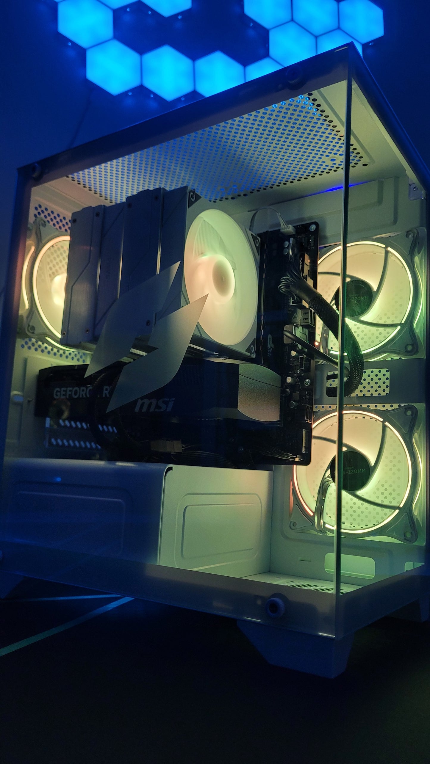 PC Ready-To-Go Intel i5 14400F - RTX 5070 - 32Gb RAM